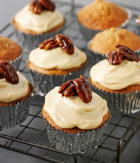 Apple and Pecan Muffins With Salted Caramel Pecans