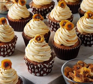 banana caramel cupcakes