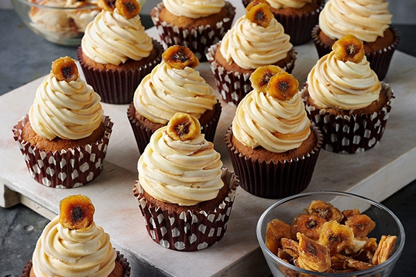 banana caramel cupcakes