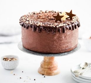 Simple Chocolate Fudge Cake Recipe