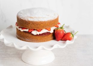 Easy Victoria sponge recipe