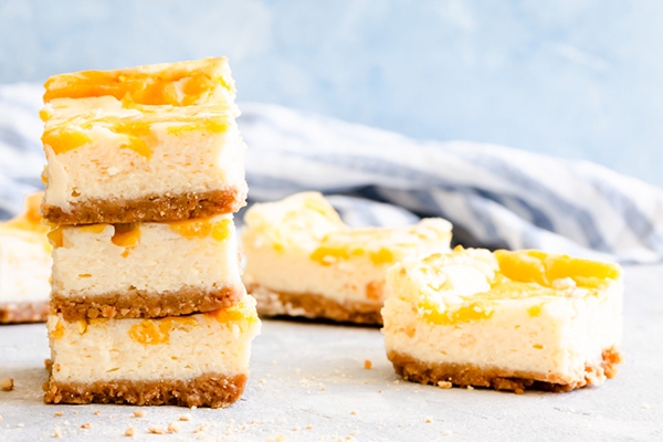 mango cheesecake bars