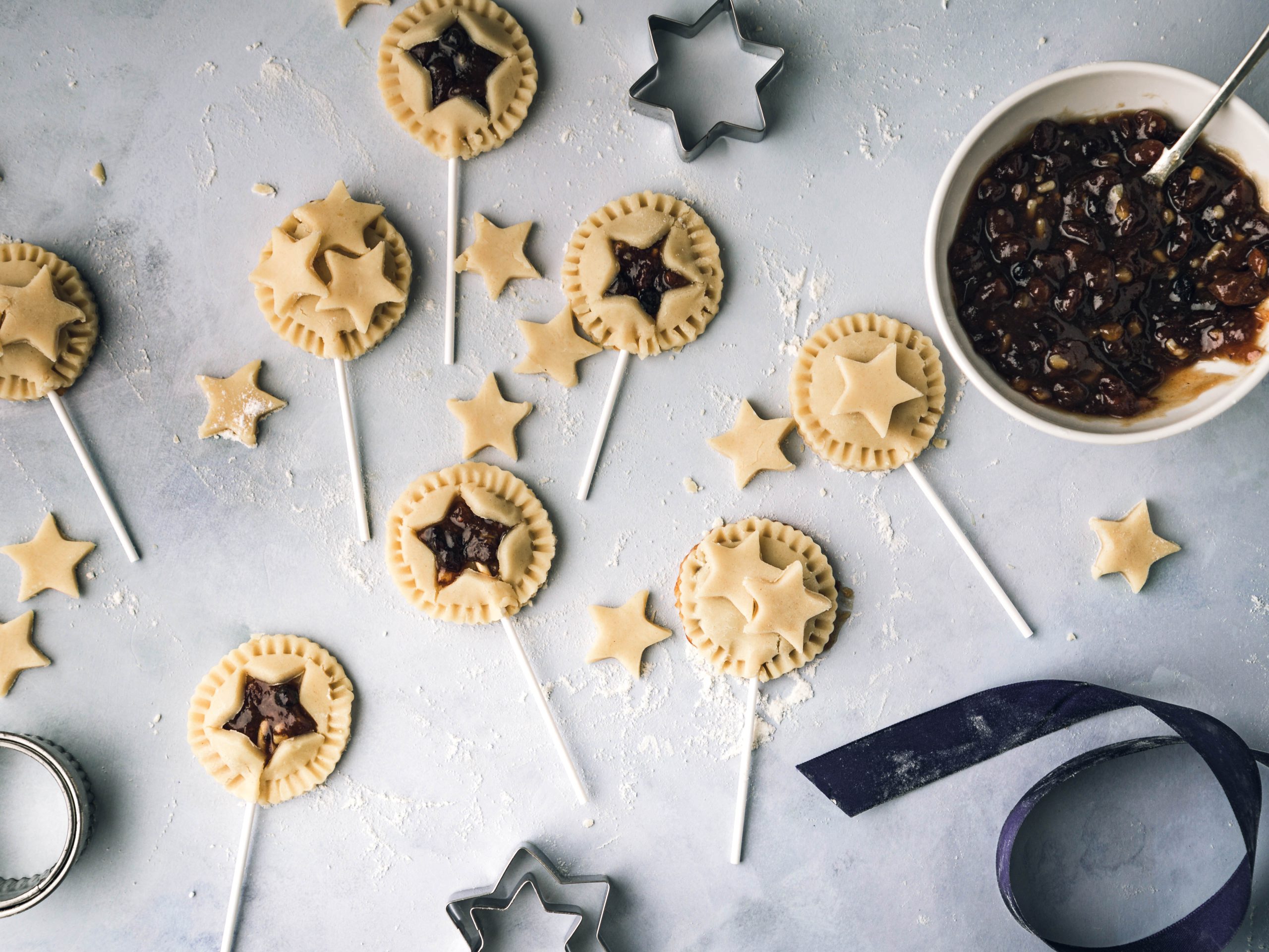 Mince pie pops