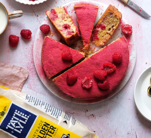 raspberry and almond sponge cake