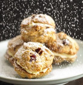 Snowball rock cakes